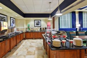 Hampton Inn Suites Orlando dine
