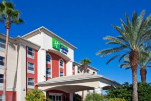 Holiday Inn Express Orlando Airport