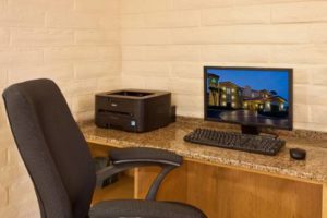 la-quinta-inn-orlando-airport-business