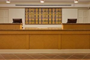 La Quinta Inn Orlando Airport front desk