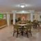 La Quinta Inn Orlando Airport lobby