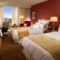 Orlando Airport Marriott Lakeside bedroom