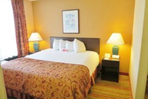 Ramada Inn Suites Orlando bedroom